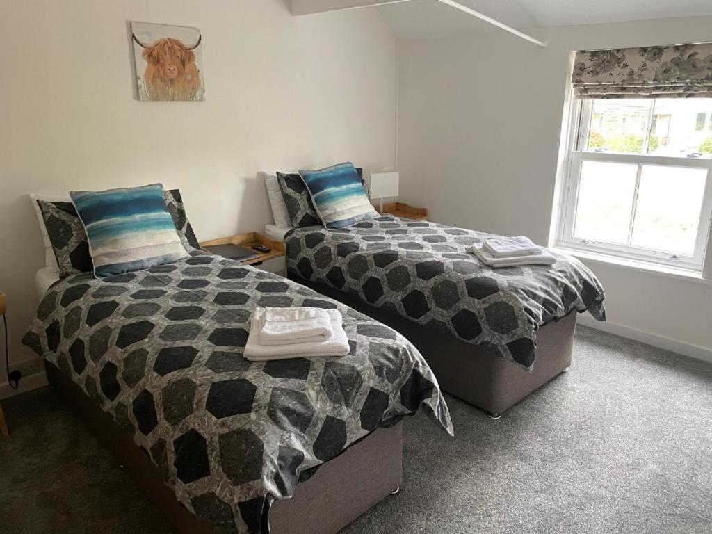 The New Wheel Inn Lymington Exteriér fotografie